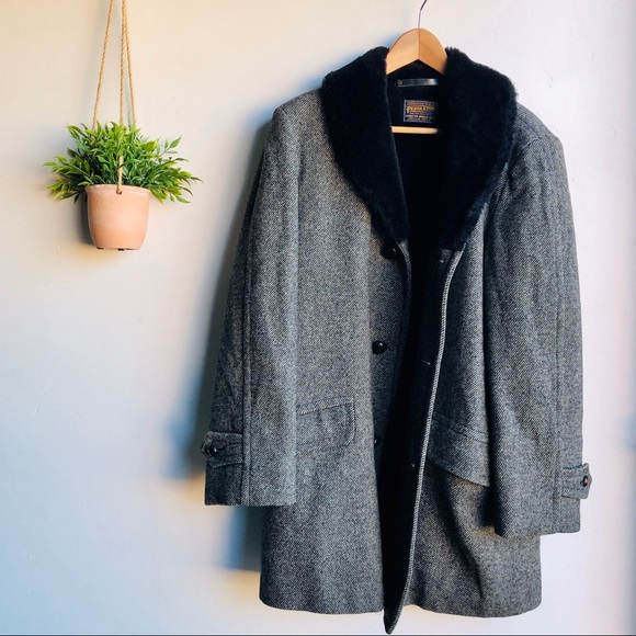 Pendleton Other - PENDELTON Vintage Faux Fur Coat